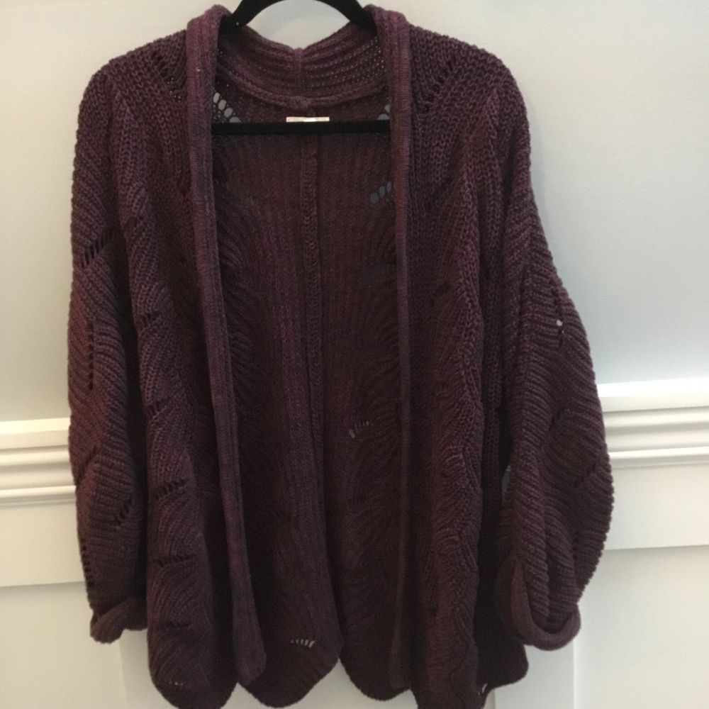 Maroon cardigan - Picture 1 of 2